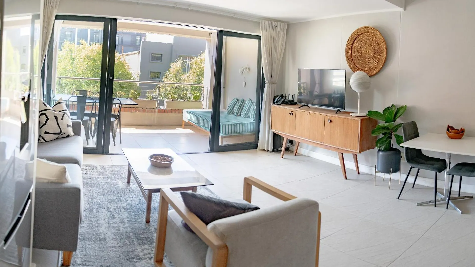 Luxury Apartments In The Rockwell, Close To The V&A Waterfront Cape Town 0*,