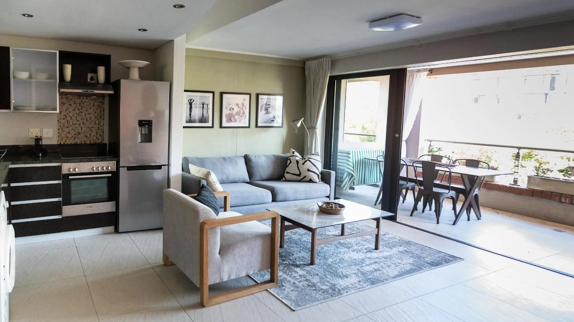 Luxury Apartments In The Rockwell, Close To The V&A Waterfront Cape Town South Africa