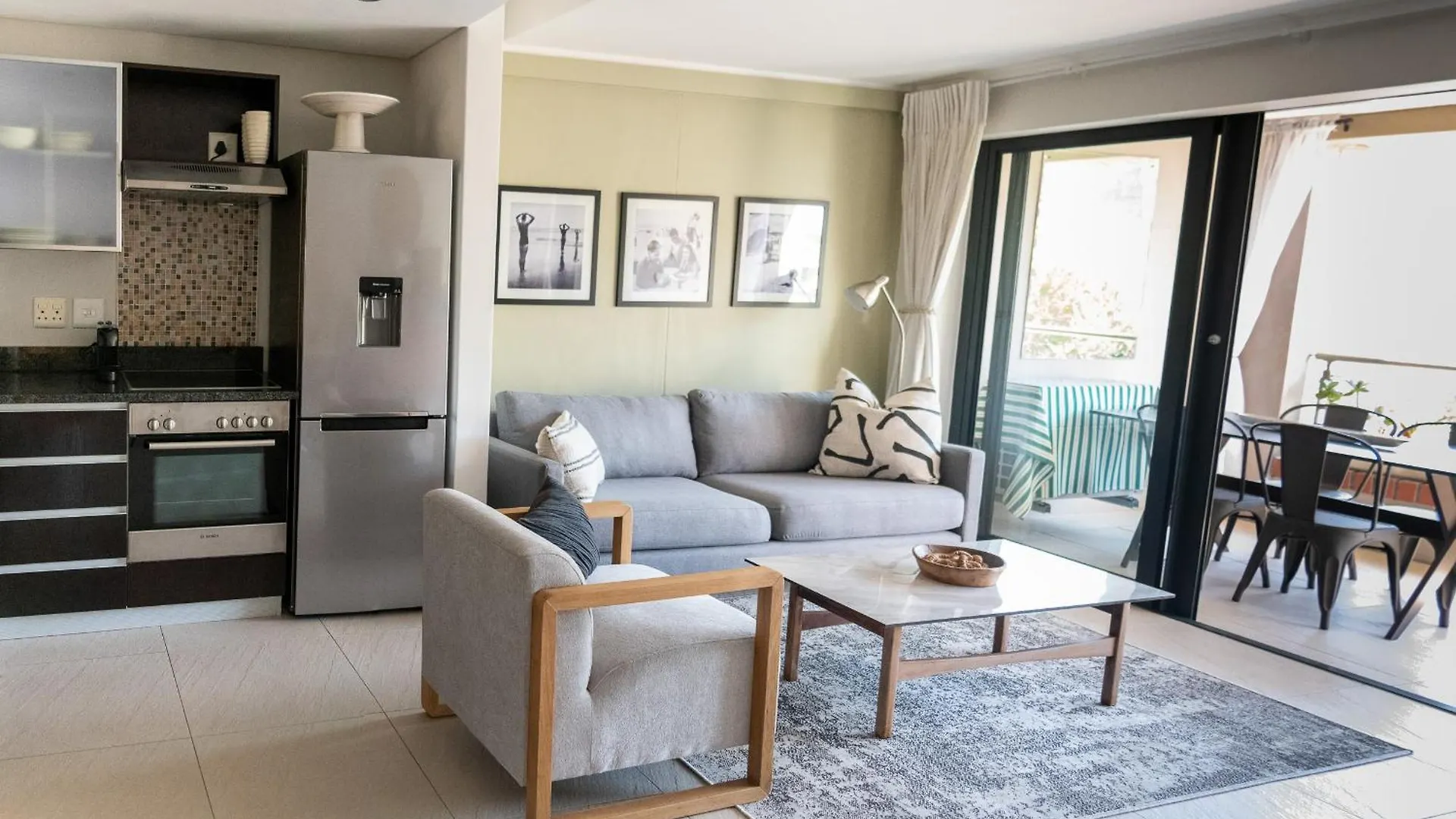 Luxury Apartments In The Rockwell, Close To The V&A Waterfront Cape Town